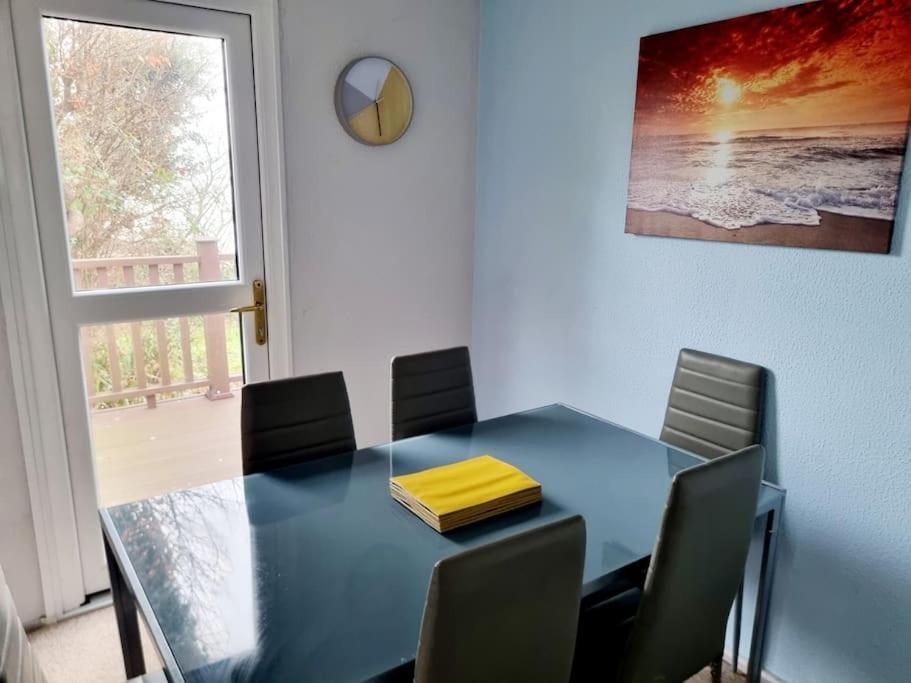 Front Line Chalet With Open Sea Views & Swimming Pool In Kingsdown No14 Villa Exterior foto